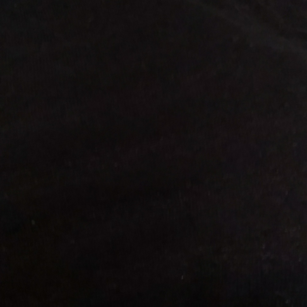 Clothes - Picture 3 of 3